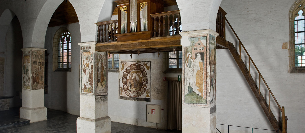 Provinciaal Museum Begijnhofkerk Sint Truiden 192C 4