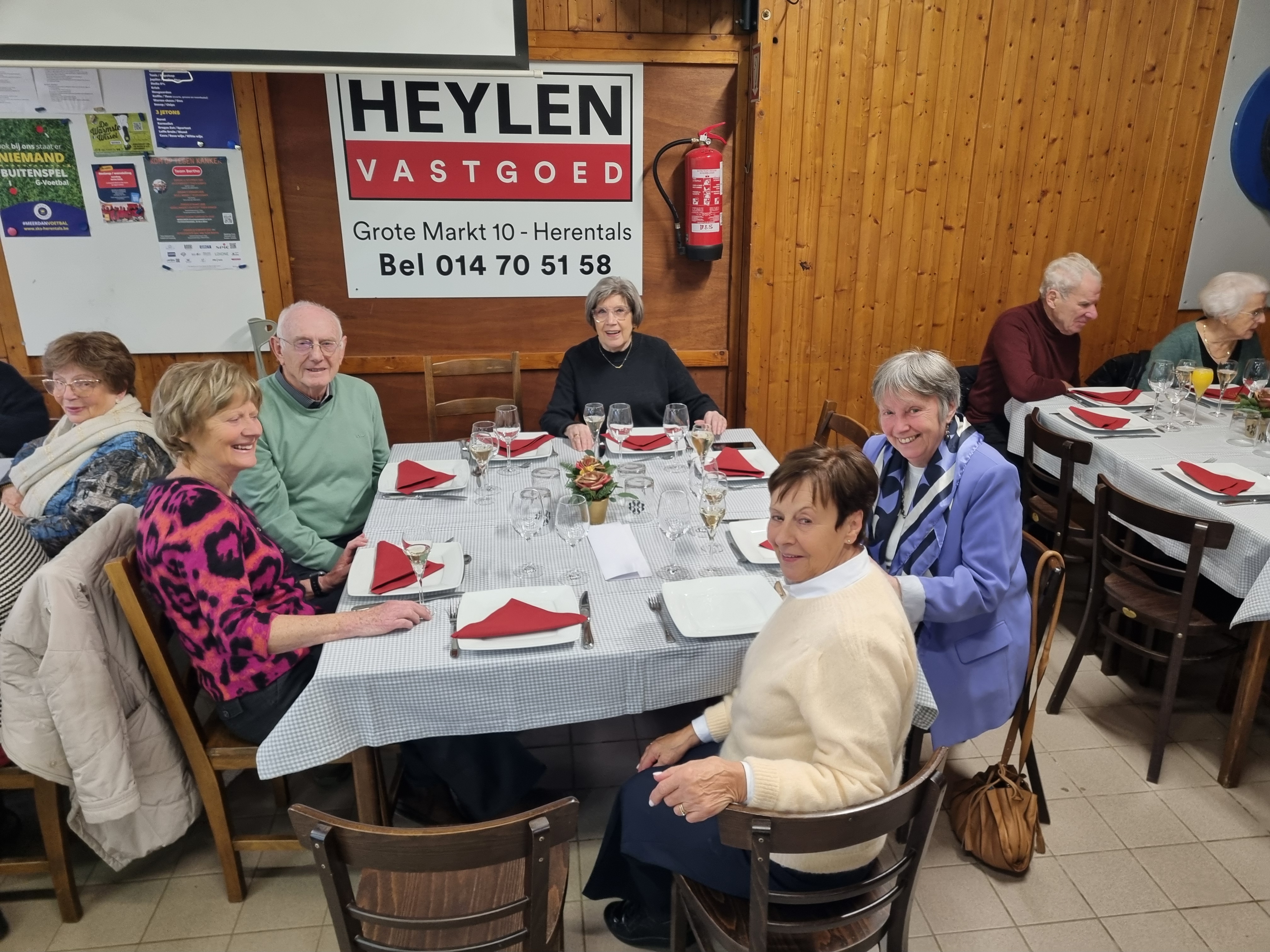 Lieve En Companie Lachend