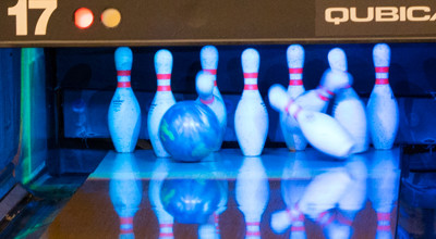 Bowlen Dina (2 Van 5)