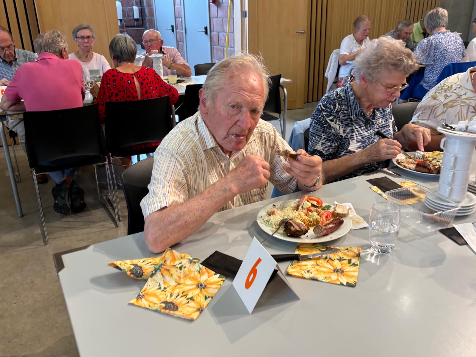 750B5284 9840 4E82 9133 Bcca59f05f5c