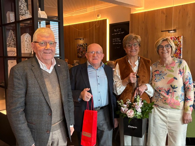 725F7b4b Bdb7 44Aa B7e0 63B0879ae9a4