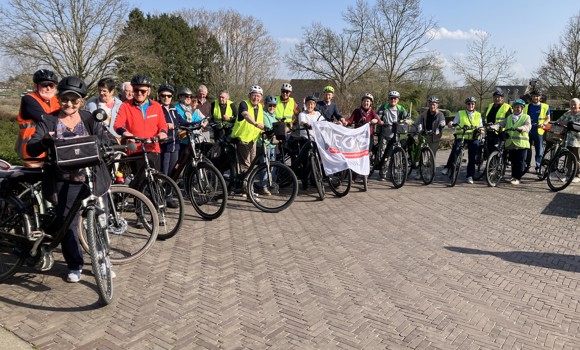 Fietsen in groep 9/3/26- groepsfoto