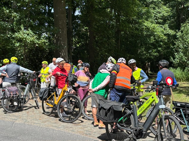 7De256cb C77f 4F2b Add6 8683D3275957