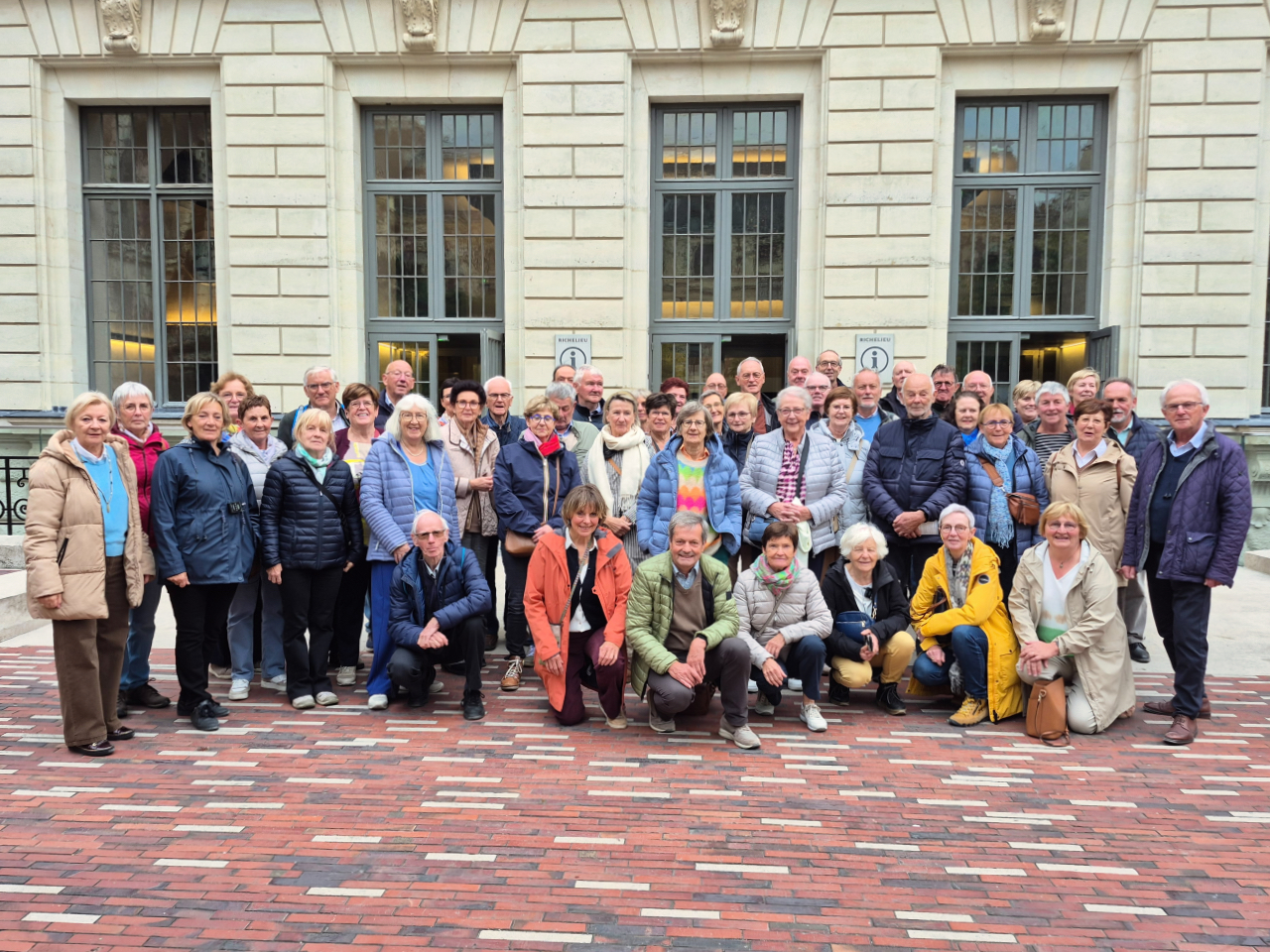 2025 Parijs Neos Groep