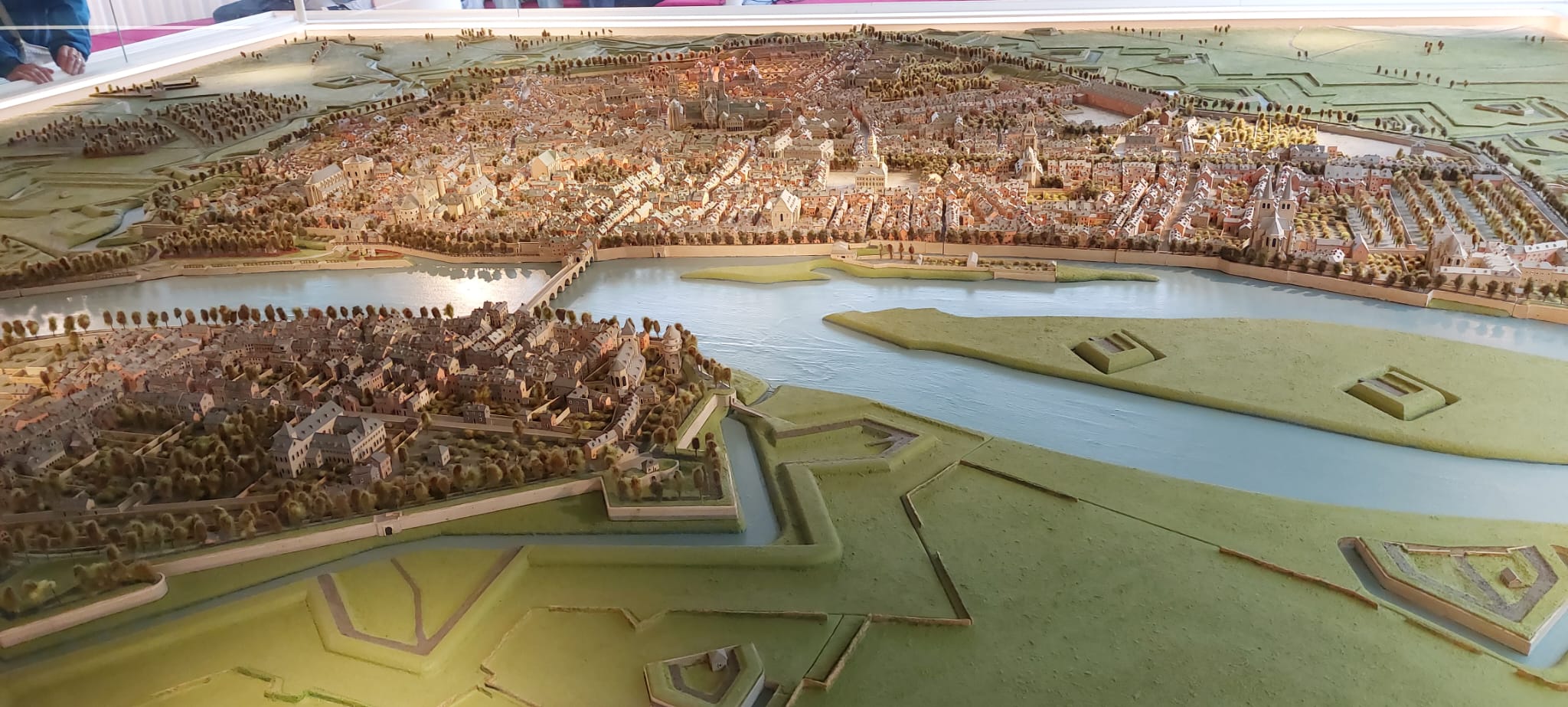 Whatsapp Image 2026 03 10 At 20.57.04 (5)