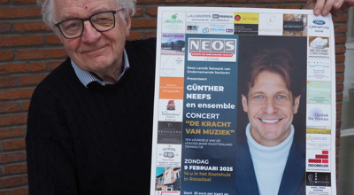 Ronny met affiche Günther Neefs