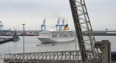 260326 F Wikimedia Commons