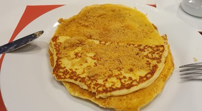 Praatcafé met pannenkoeken