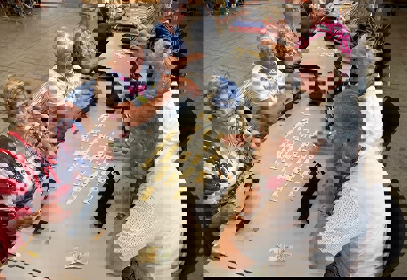 956E1289 8083 402D 9E07 9F167f05cd2b