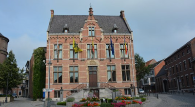 Diepenbeek Gemeentehuis
