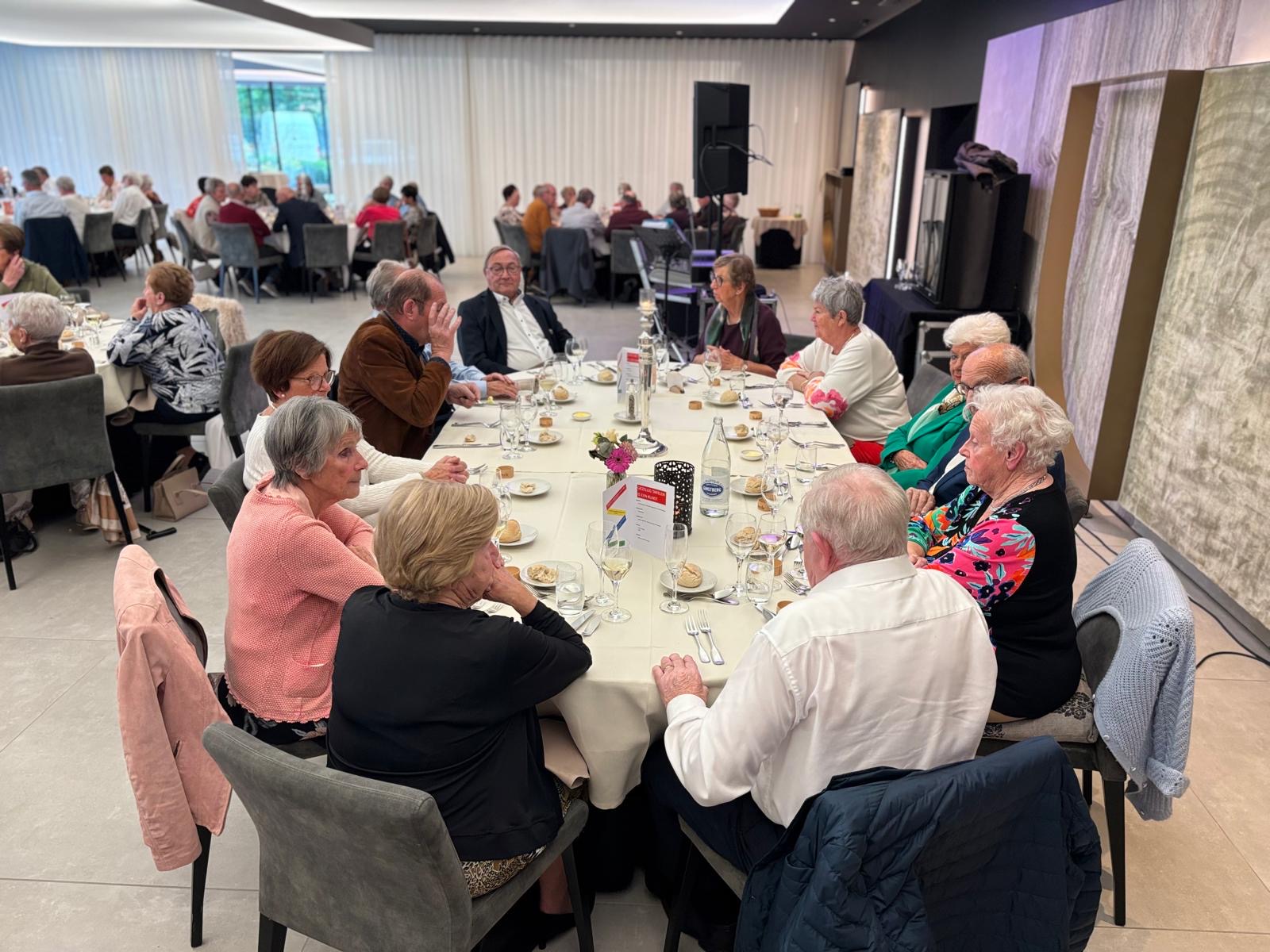 276Adb45 538B 466F 8366 2F16b88ded3f