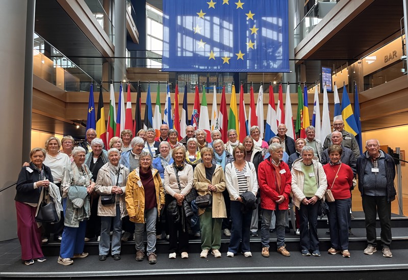 B47AAFAC 7BF2 44A3 B83A C107FC23F504