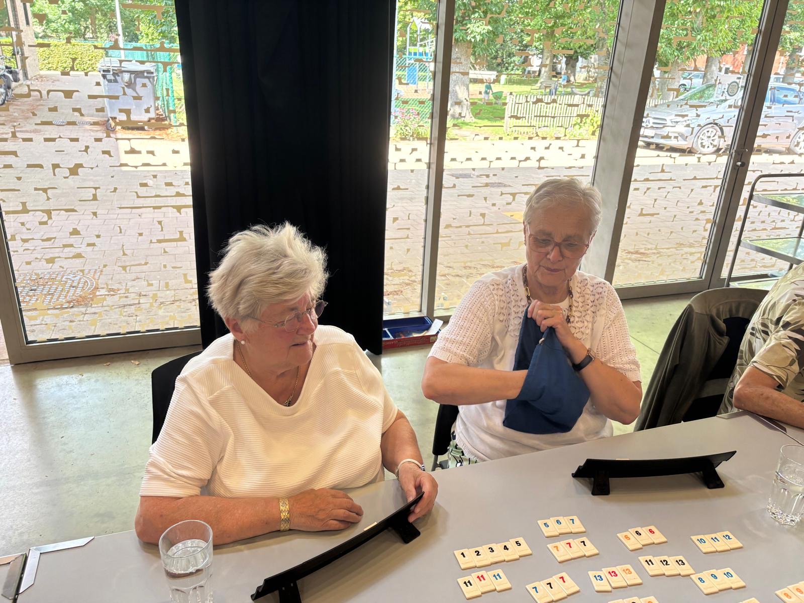 2F4db2af 3E8f 49A0 87Cf E91630784414