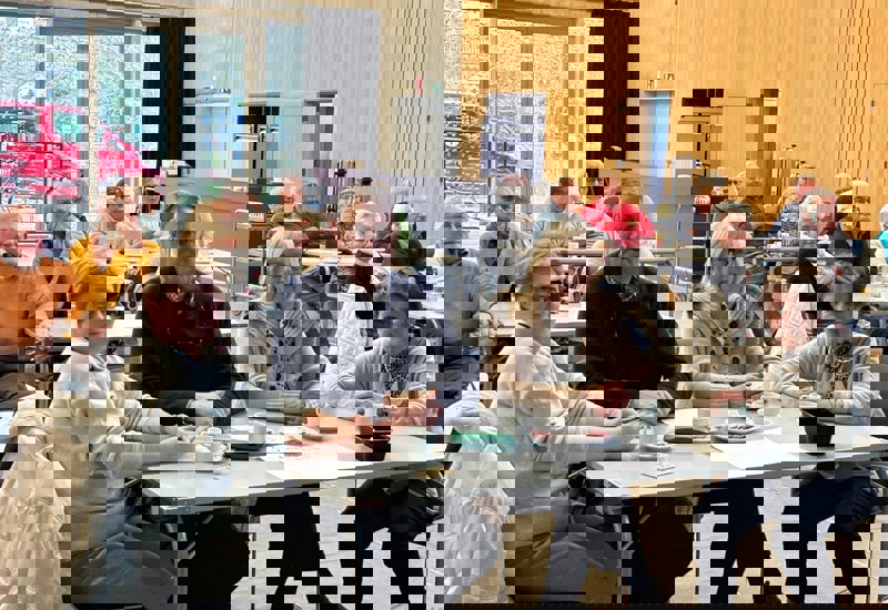 5682D3de Fcbb 44Ac 91Db 39Fe9b80e8f1