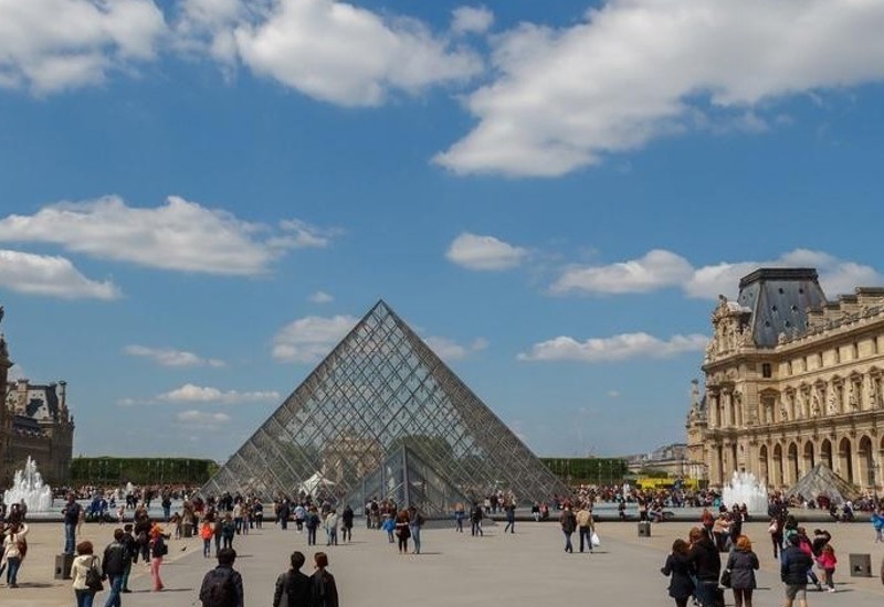 Louvre