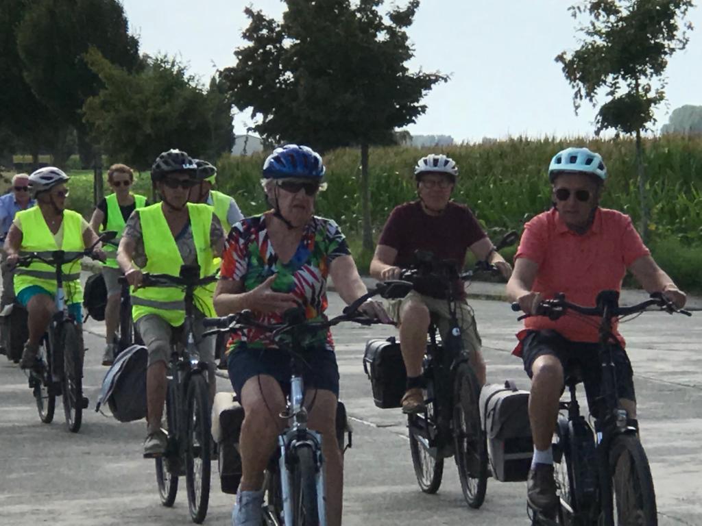 PHOTO 2023 08 14 19 20 56 (1)