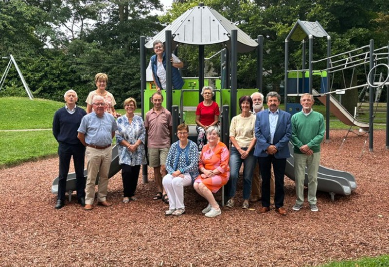 8270B740 1728 4F68 8Af0 5Abcbd7be338