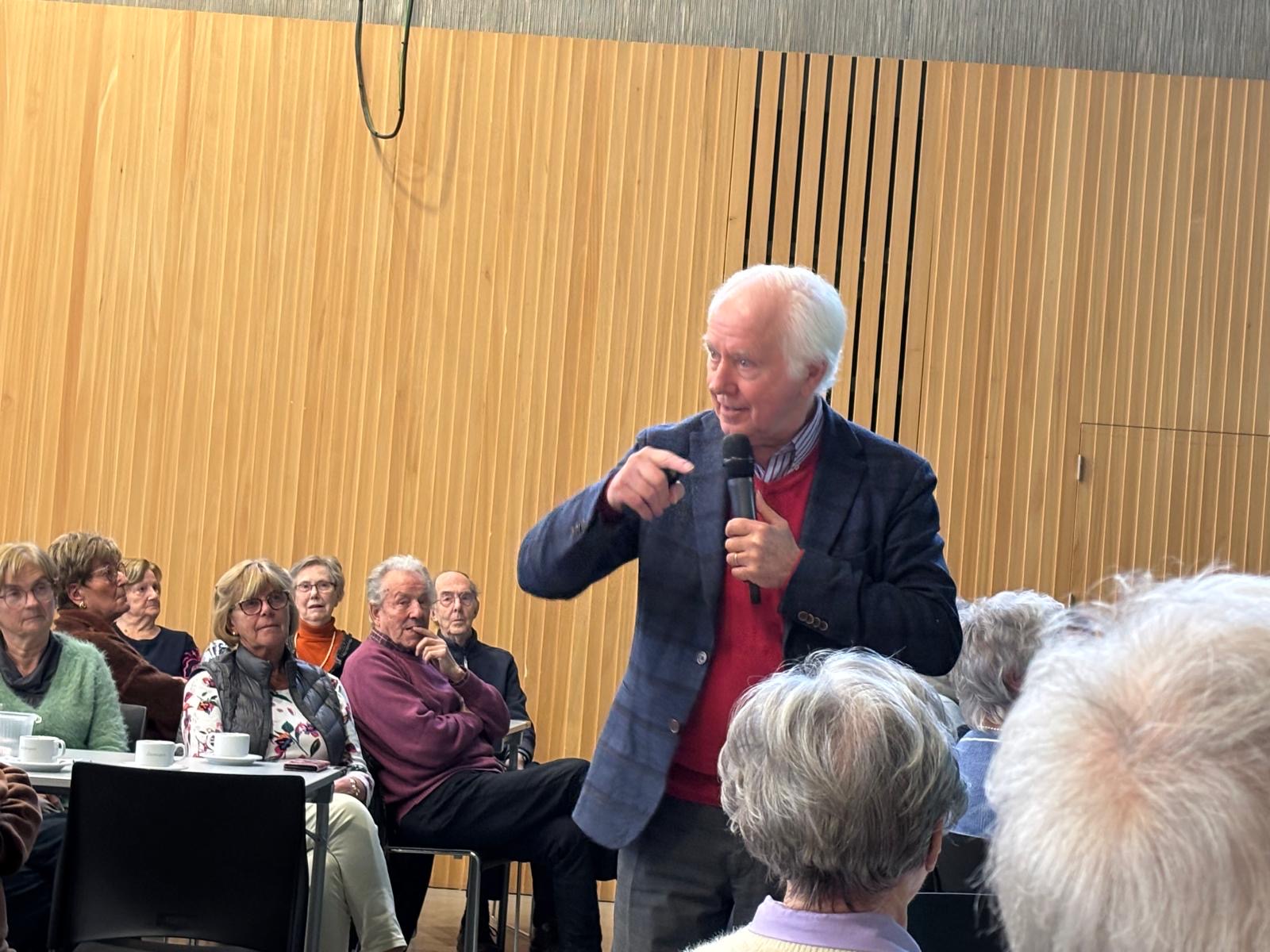 28F48f74 4596 441E B7b2 2A0e2088e0ba