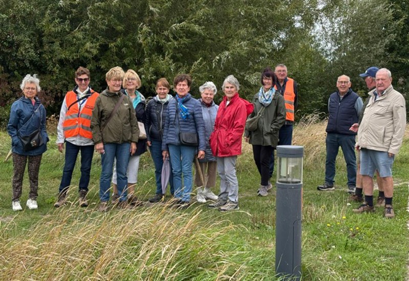 1B9f0560 54Ca 4B2b 8B5c 3Da91221c5a4