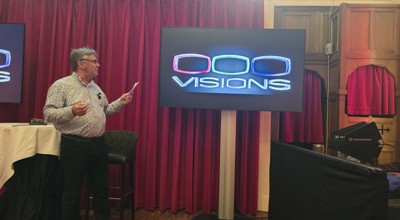 Foto Karl Hendrickx Aan Het Presenteren (1)