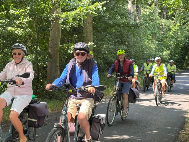 09A55968 4851 4D3d B3d8 A01ea62b8352