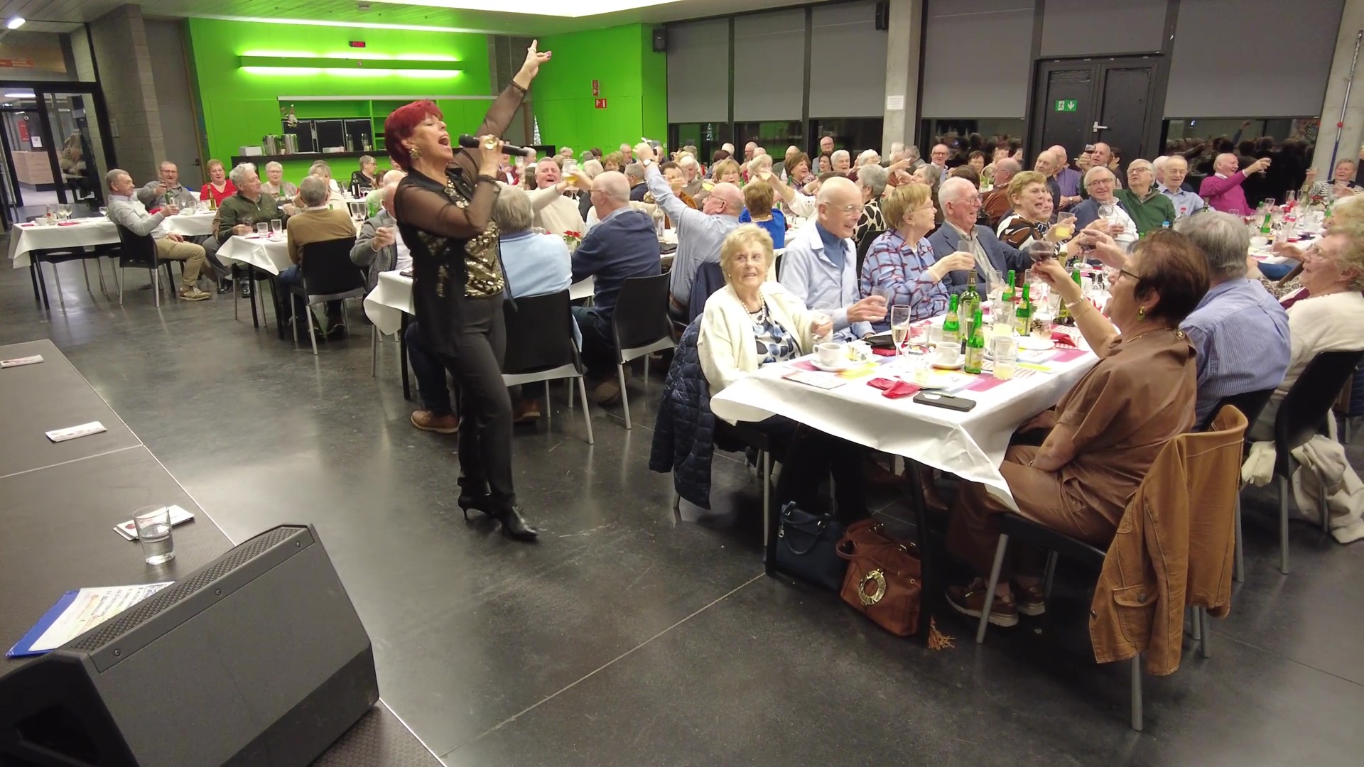 Kerstfeest 2025 Frame At 13M52s